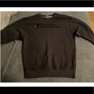 Champion Pullover